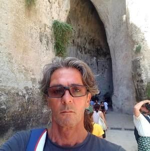 Meet your Posher, Francesco